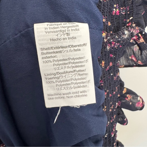 J. Crew‎ Navy Berry Ditsy Floral Ruffle Smocked Sleeveless Top - Picture 5 of 5